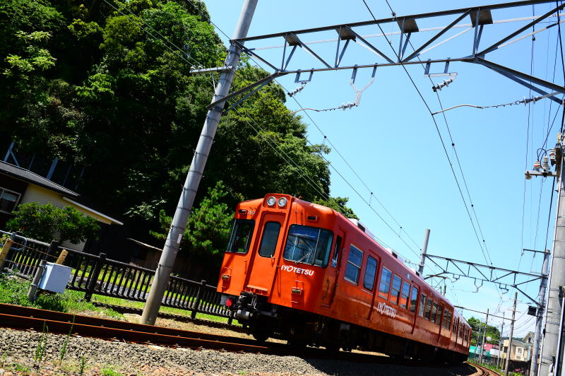 主な事業内容 鉄道電気設備工事　伊予鉄道　鉄道電気設備設計業務　一般電気設備工事　トーニチコンサルタント